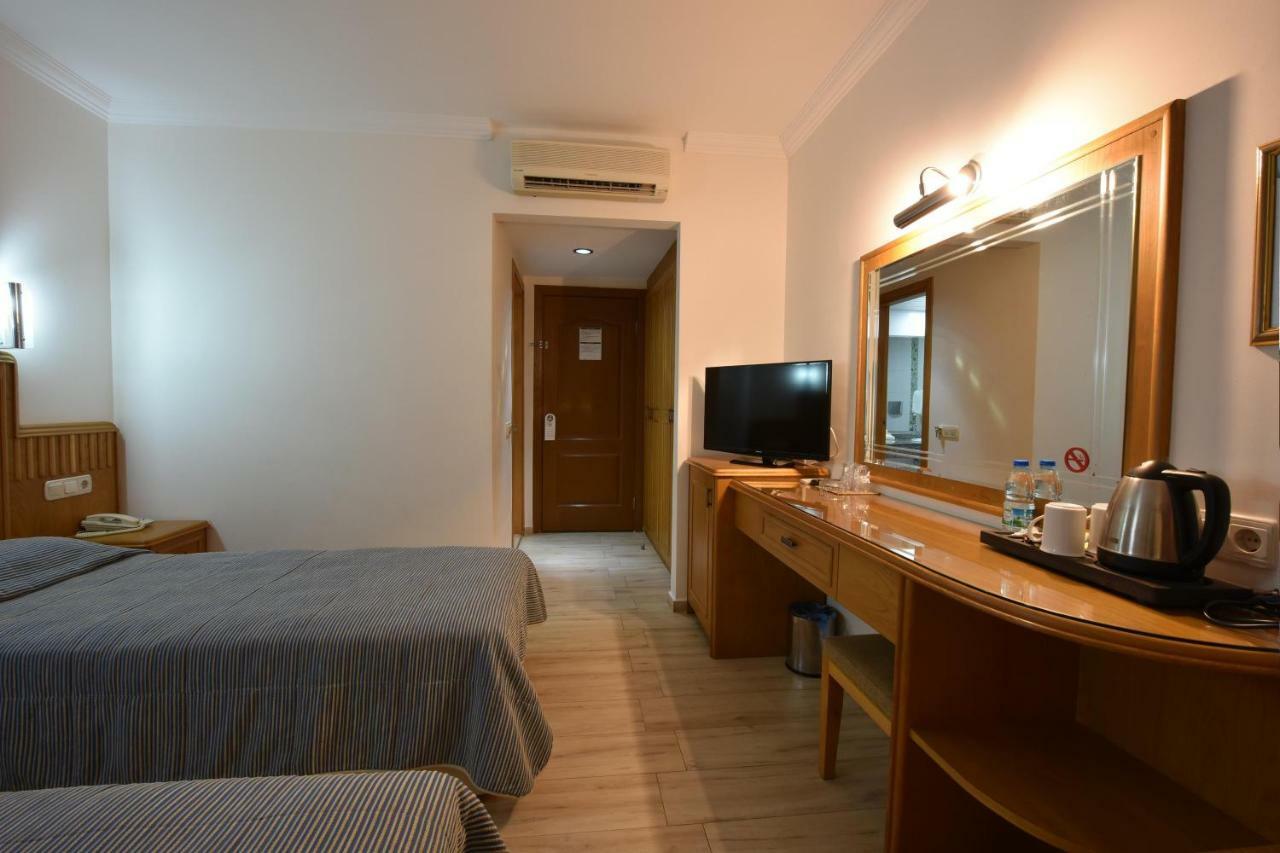 Belcehan Hotel Oludeniz Exterior photo